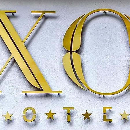 Xo 4* Párizs