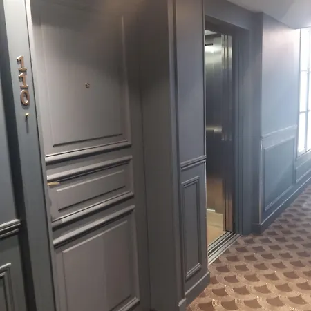 Hotel Xo