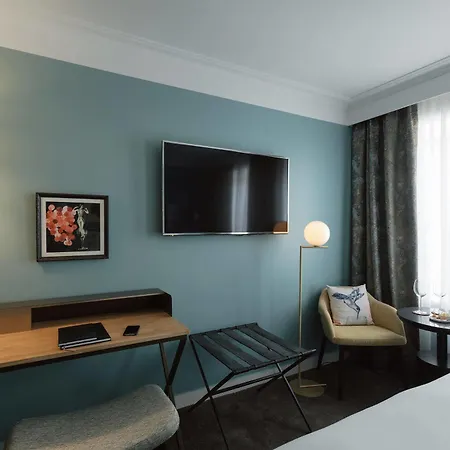 Le Pierre 4*