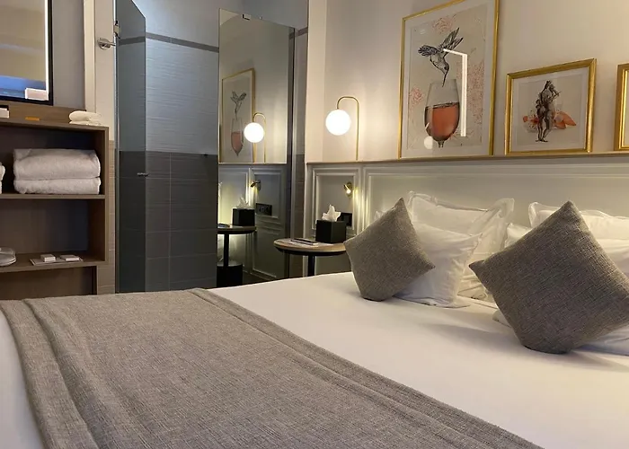 Le Pierre 4* Paris